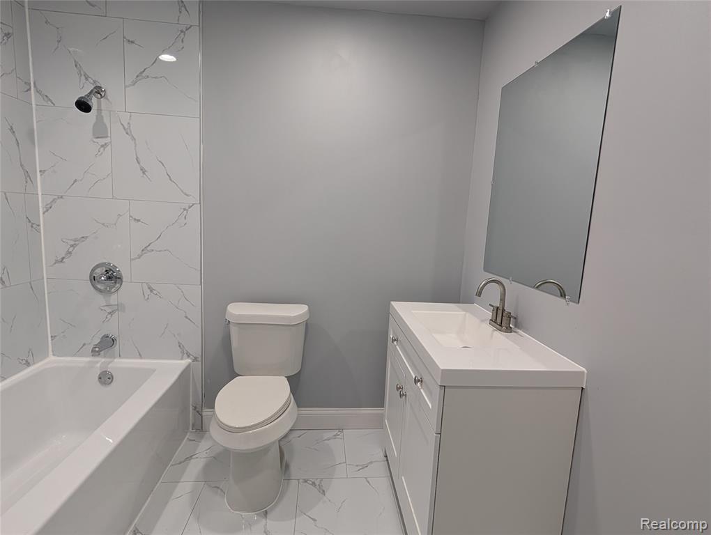 6353 Perry Road Grand Blanc, MI 48439 - Photo 31 of 61