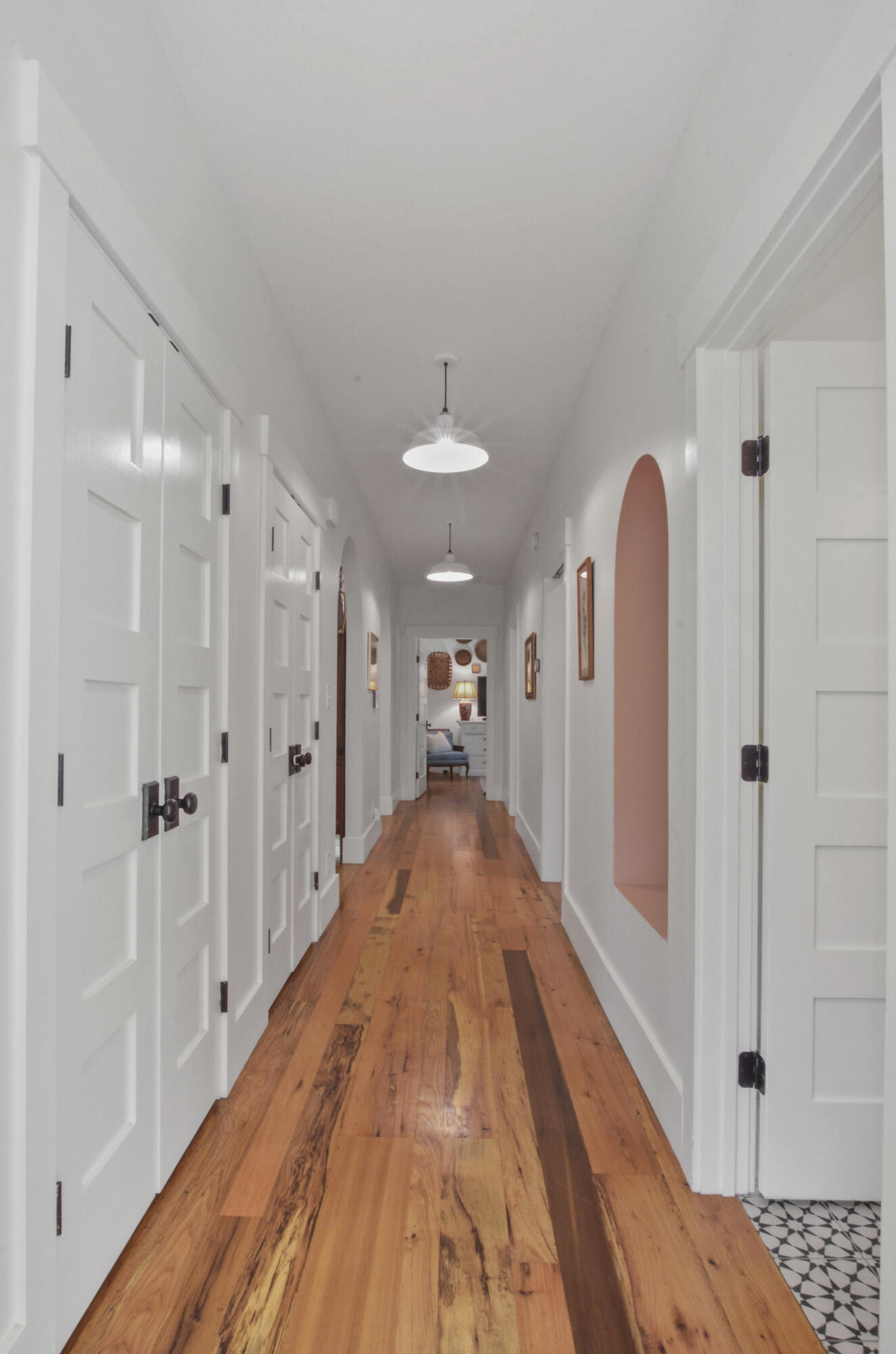 10044 State Rd S-10-1336 McClellanville, SC 29458 - Photo 23 of 53 Hallway