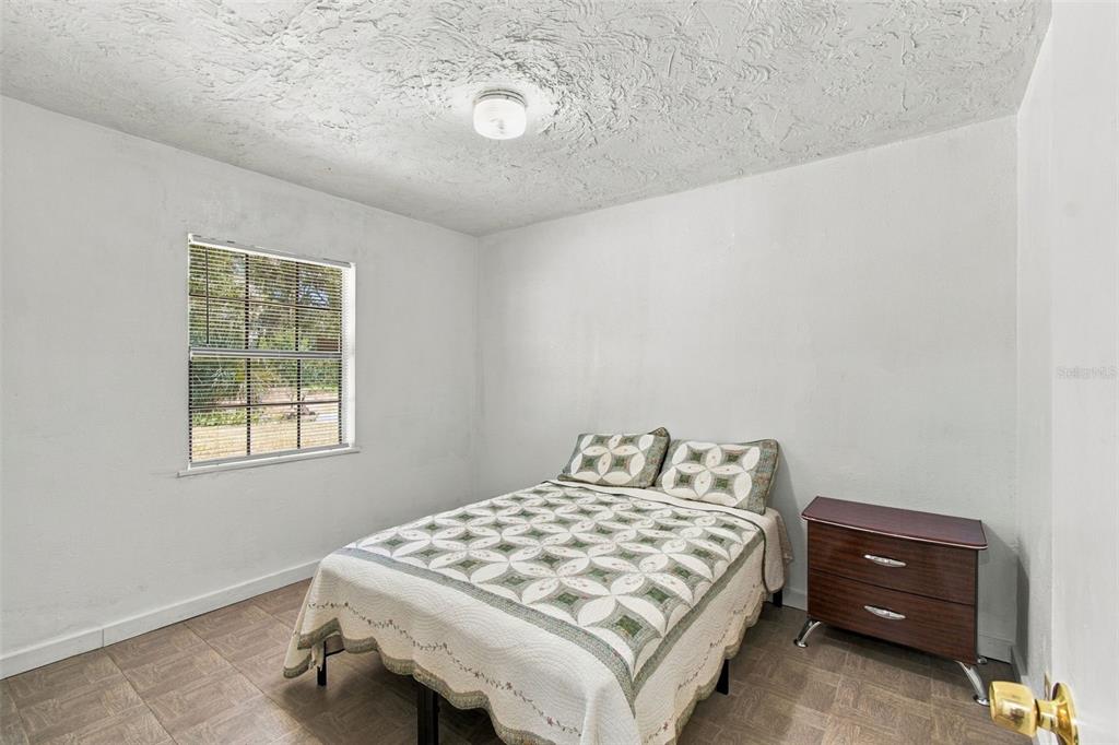 1142 Doc Coil Road Bowling Green, FL 33834 - Photo 24 of 35 Gallery Image 24