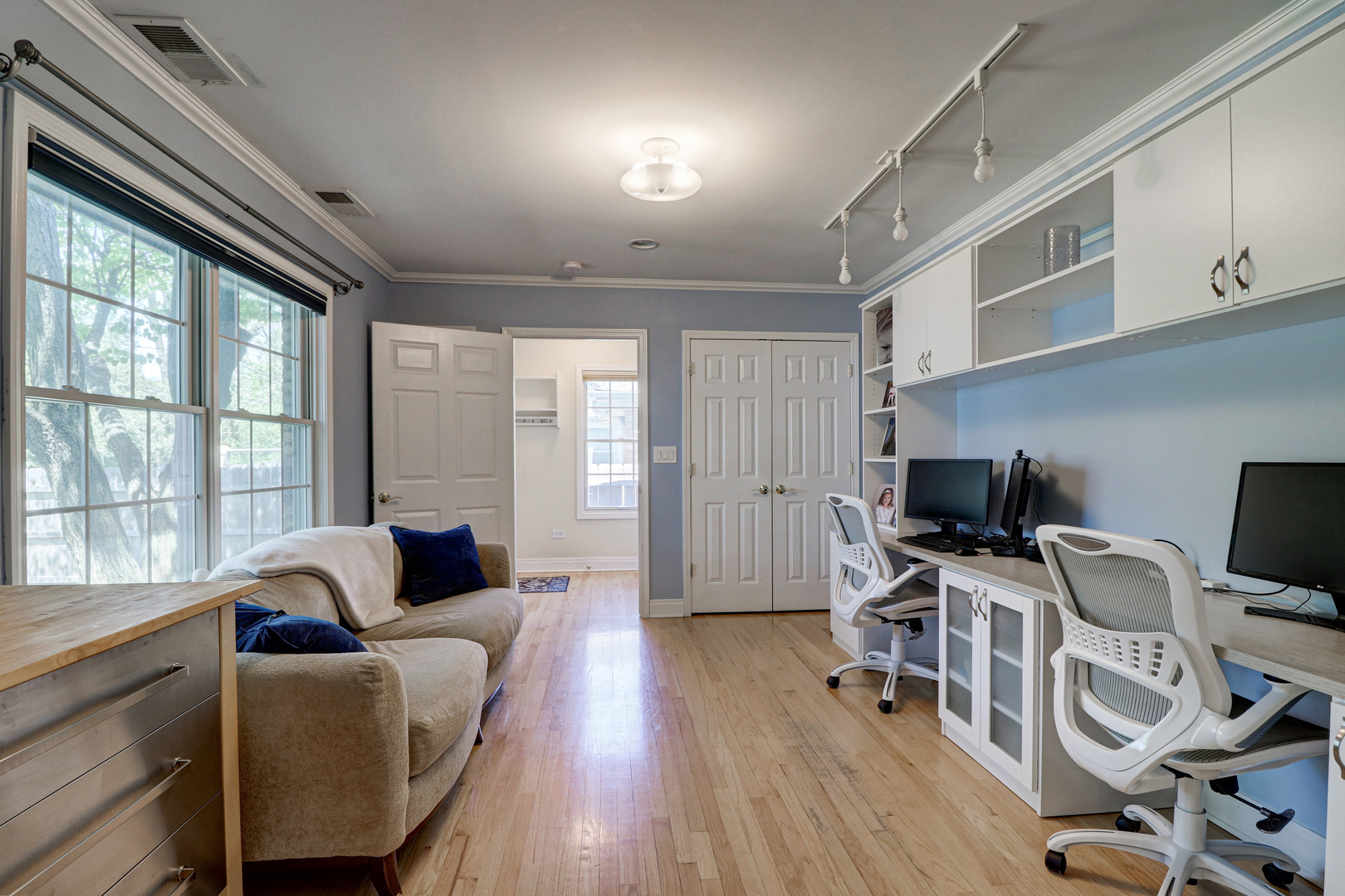 707 Oriole Avenue Park Ridge, IL 60068 - Photo 16 of 47