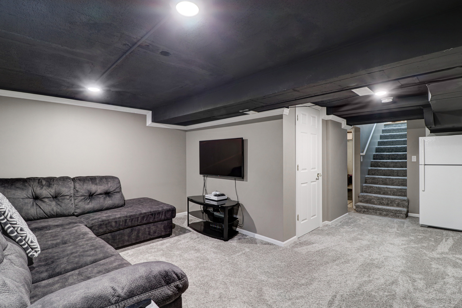 707 Oriole Avenue Park Ridge, IL 60068 - Photo 29 of 47