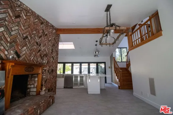 $10,500 | 11619 Lerdo Avenue, Granada Hills, CA 91344