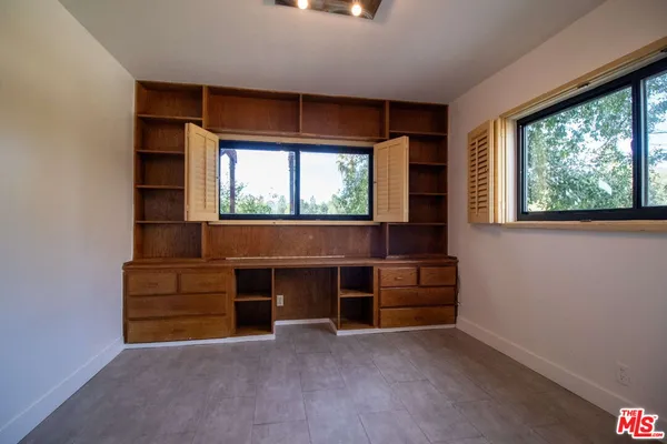 $10,500 | 11619 Lerdo Avenue, Granada Hills, CA 91344