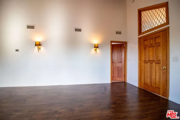 $10,500 | 11619 Lerdo Avenue, Granada Hills, CA 91344
