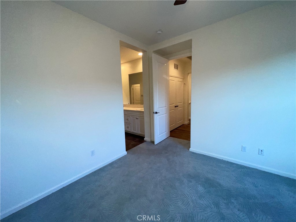 22083 Propello Drive Saugus, CA 91350 - Photo 12 of 24