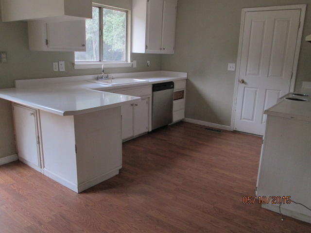 2120 El Reno Lane Redding, CA 96001 - Photo 2 of 13 IMG_0969