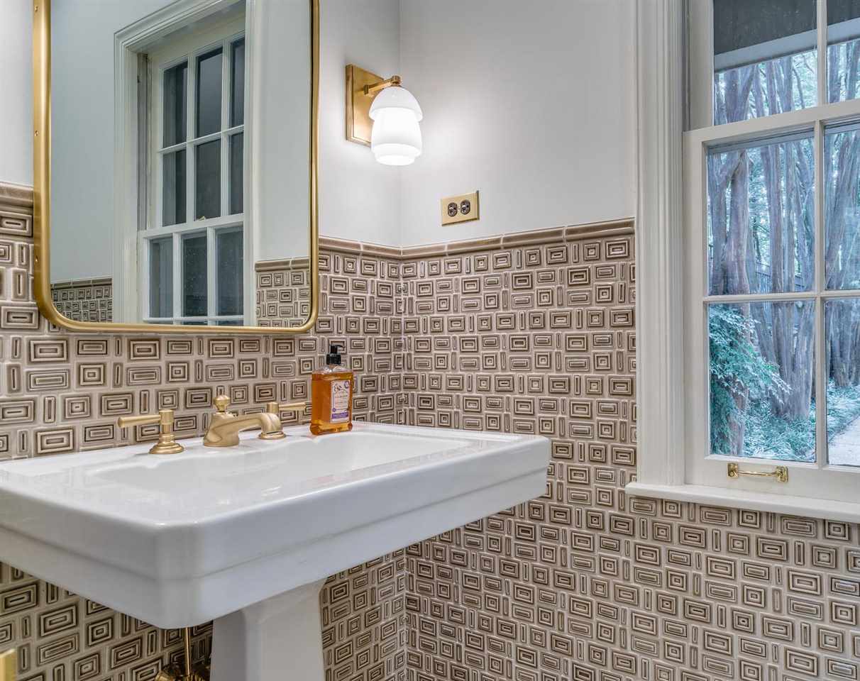 5711 Shady Grove Road Memphis, TN 38120 - Photo 13 of 25
