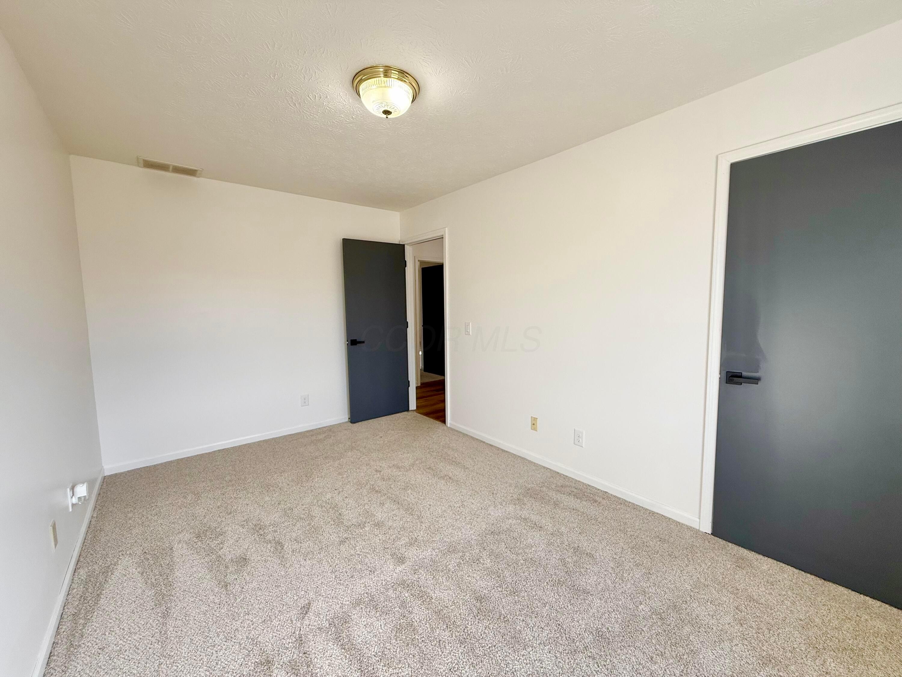 3460 Hanson Road Springfield, OH 45504 - Photo 26 of 47 IMG_5155