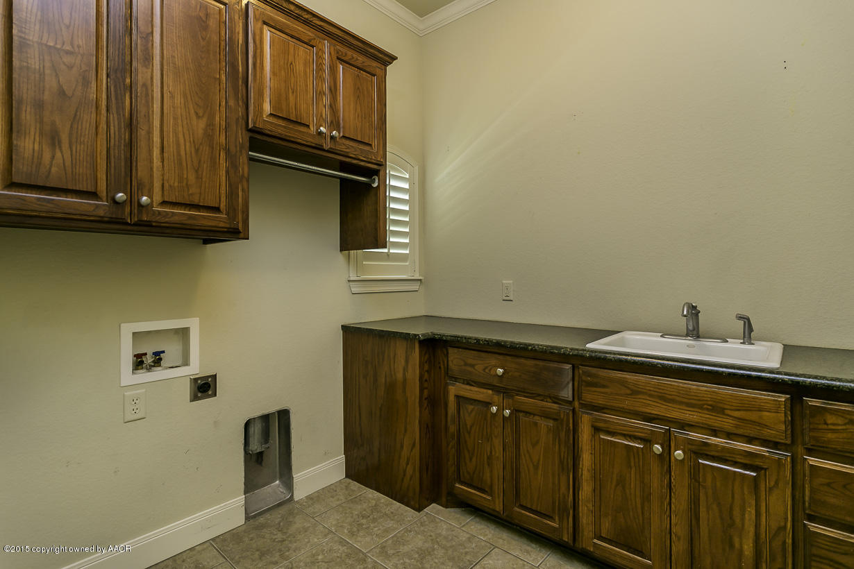 4804 Wesley Road Amarillo, TX 79119 - Photo 30 of 36 Utility Room