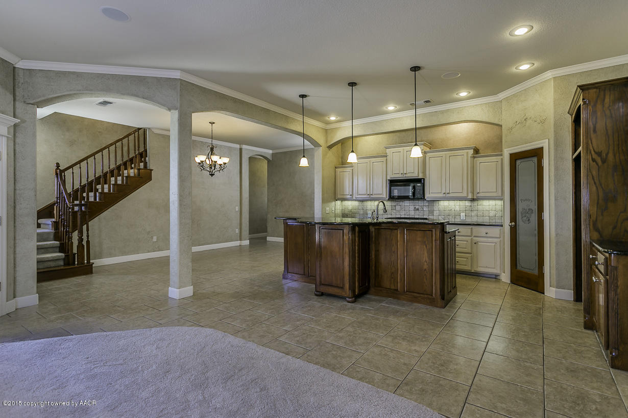 4804 Wesley Road Amarillo, TX 79119 - Photo 7 of 36 Kitchen