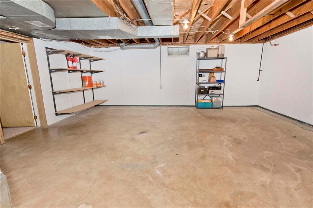 6439 Johnson Road Indianapolis, IN 46220 - Photo 40 of 47 Gallery Image 40