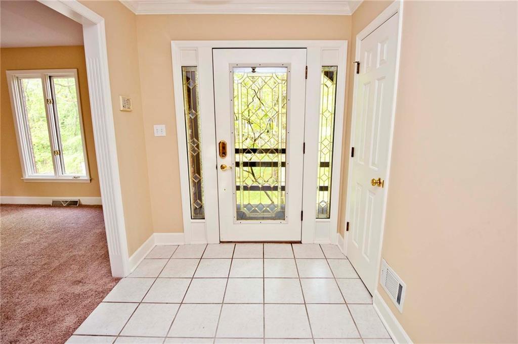 6439 Johnson Road Indianapolis, IN 46220 - Photo 7 of 47 Gallery Image 7