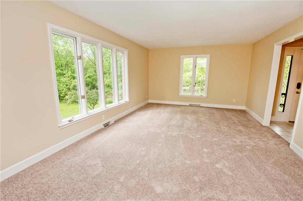 6439 Johnson Road Indianapolis, IN 46220 - Photo 8 of 47 Gallery Image 8