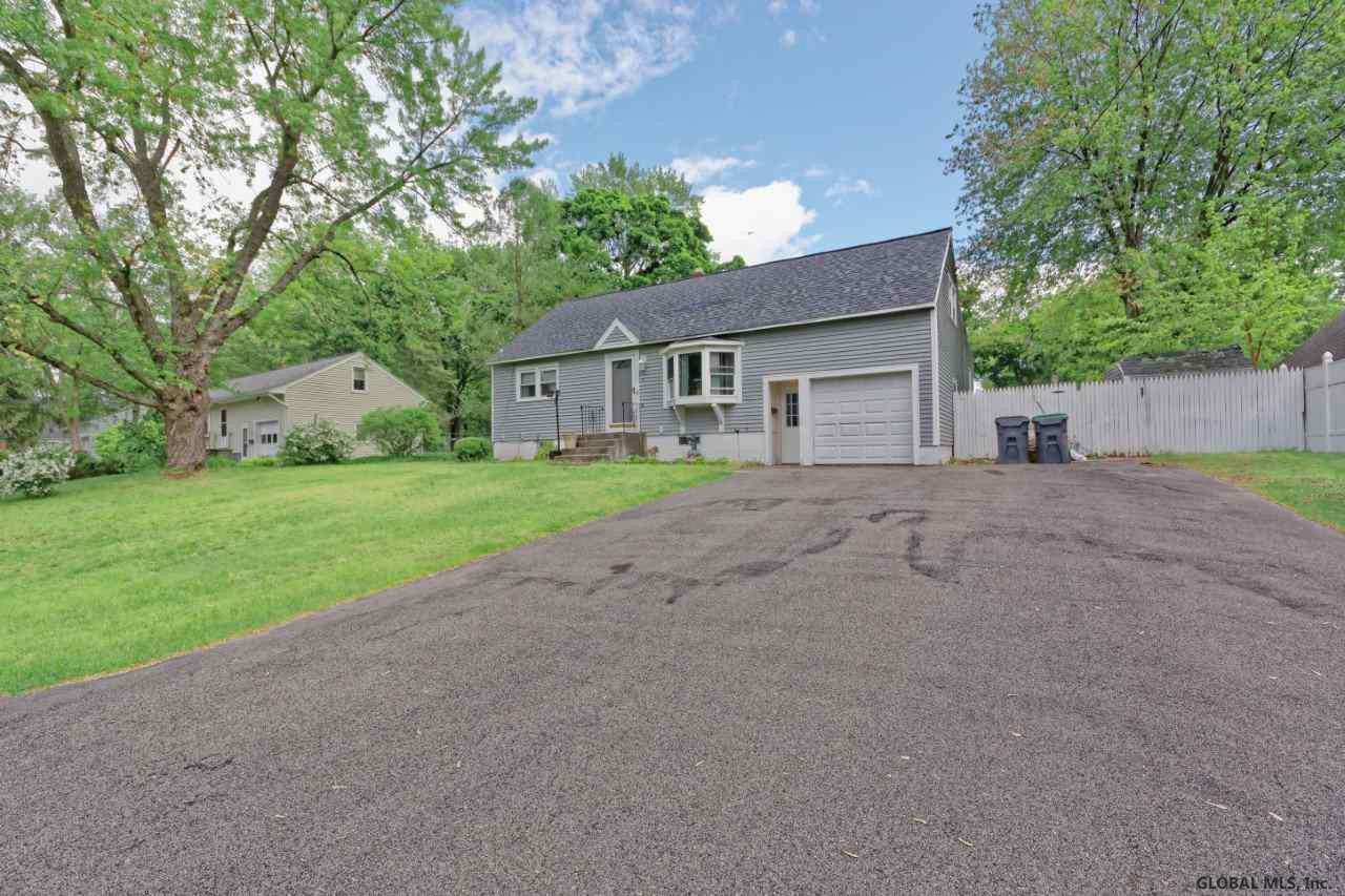 3 Rickey Boulevard Guilderland, NY 12203 - Photo 2 of 26 Photo 2