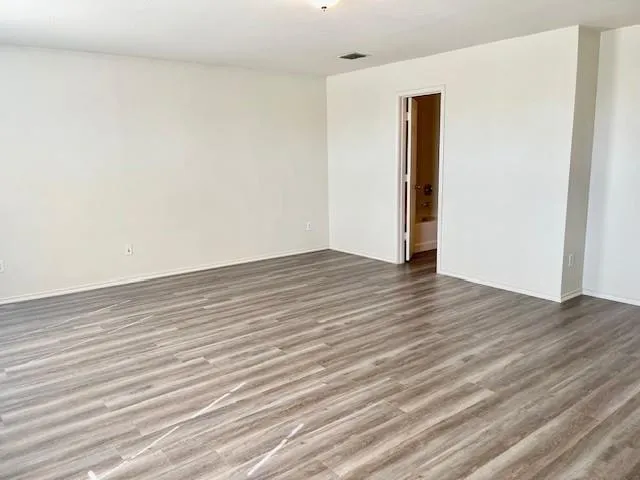 $2,295 | 820 Wrigley Drive, Burleson, TX 76028