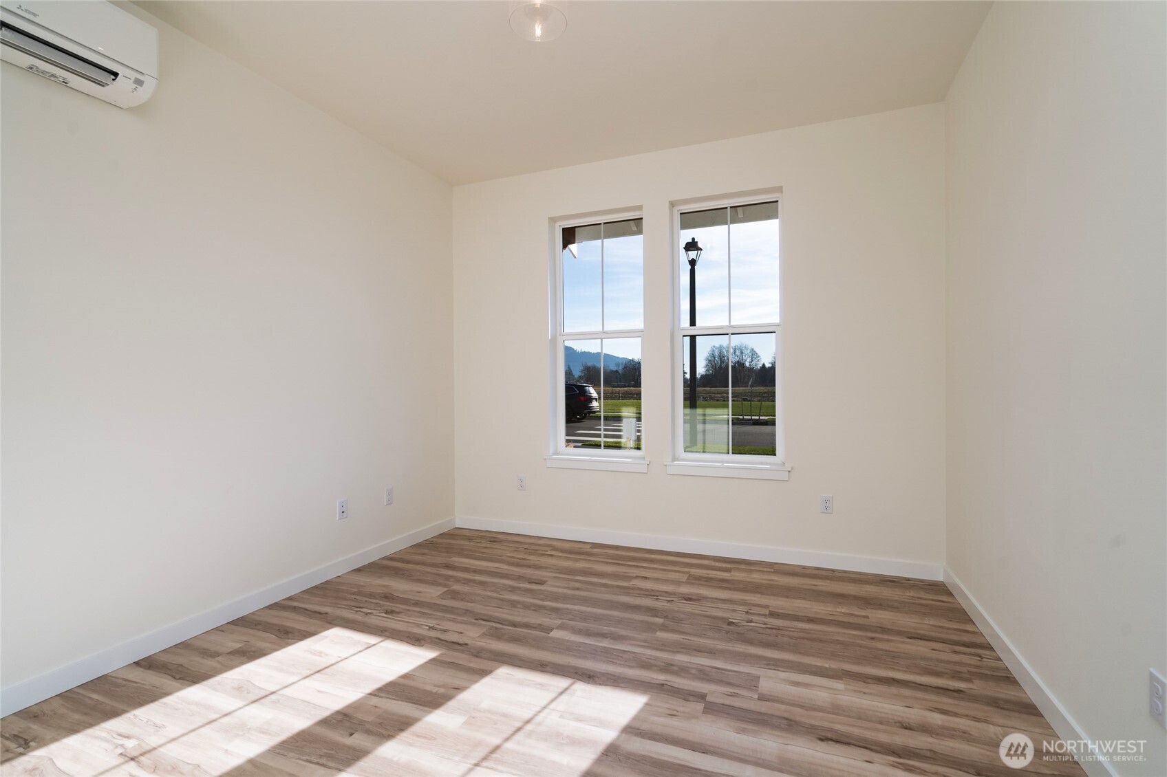 619 Legacy Way Sedro-Woolley, WA 98284 - Photo 28 of 36