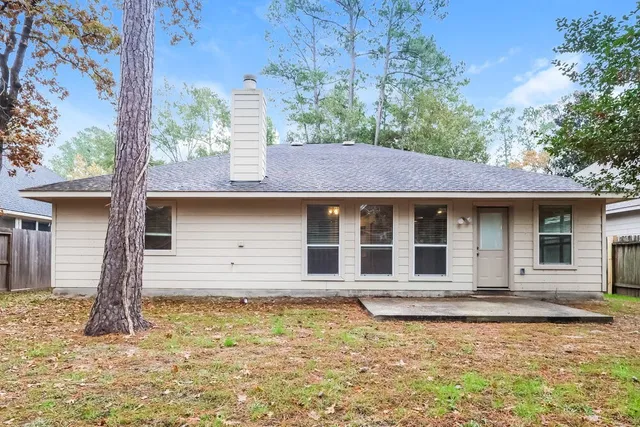 $2,140 | 27 Orchid Grove Place, The Woodlands, TX 77385