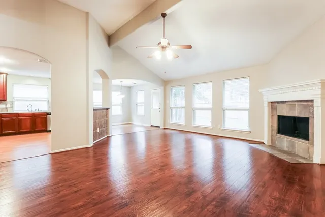 $2,140 | 27 Orchid Grove Place, The Woodlands, TX 77385