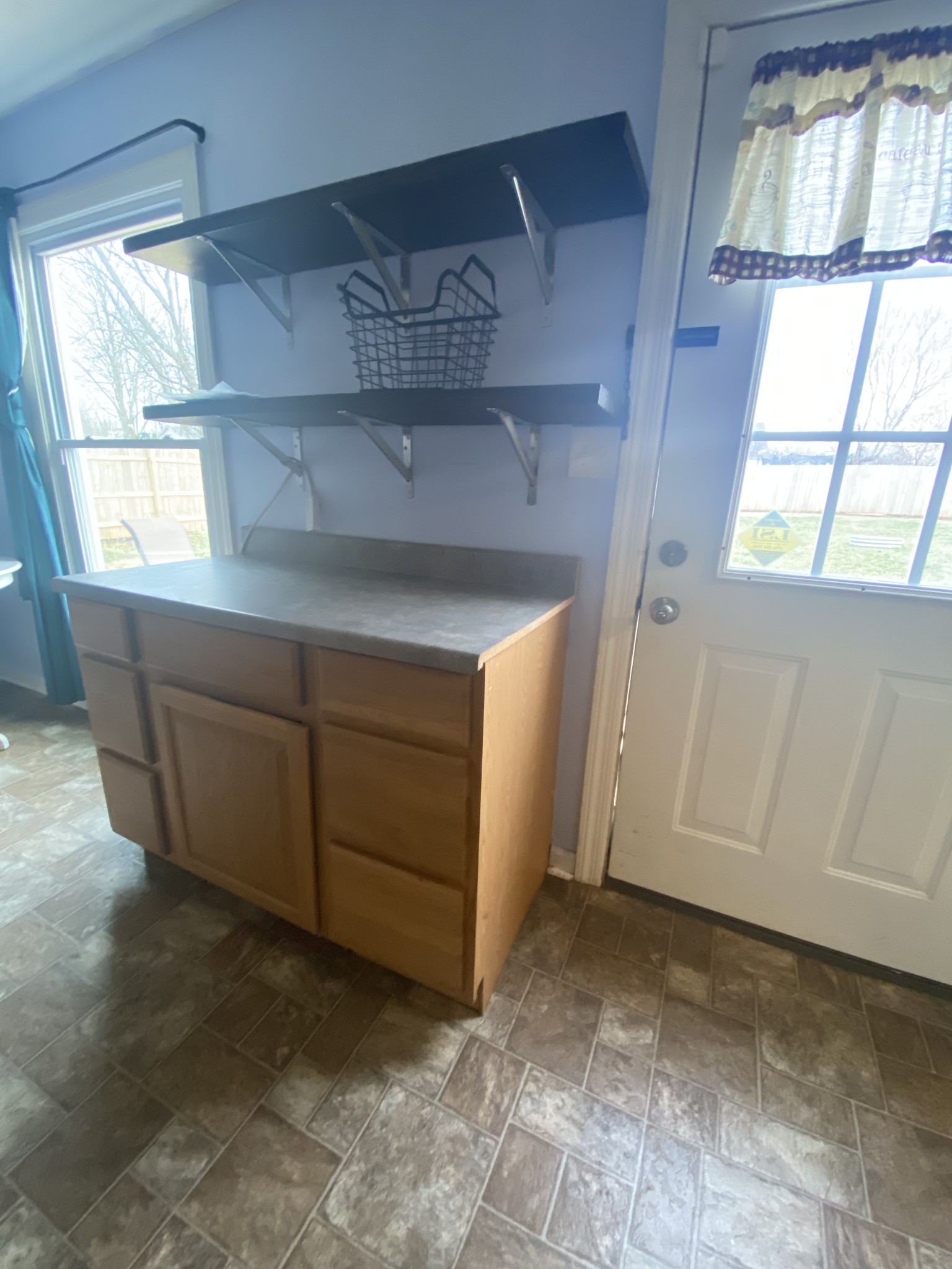 565 Foxfield Road Hopkinsville, KY 42240 - Photo 3 of 20 Gallery Image 3