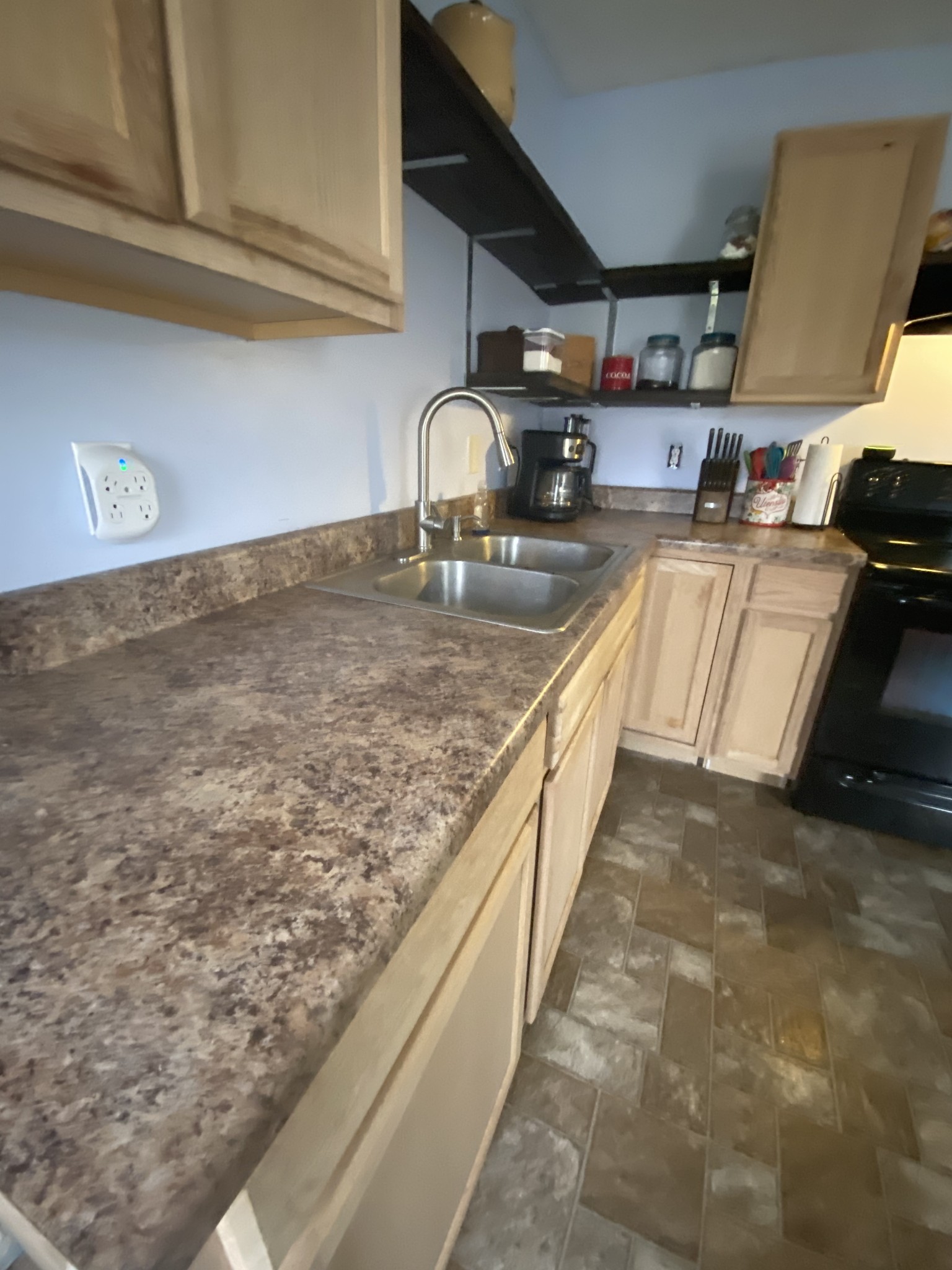 565 Foxfield Road Hopkinsville, KY 42240 - Photo 4 of 20 Gallery Image 4