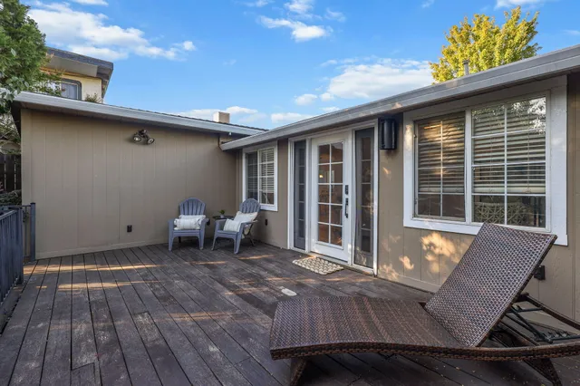 $359,999 | 1545 Olive Avenue, Redding, CA 96001