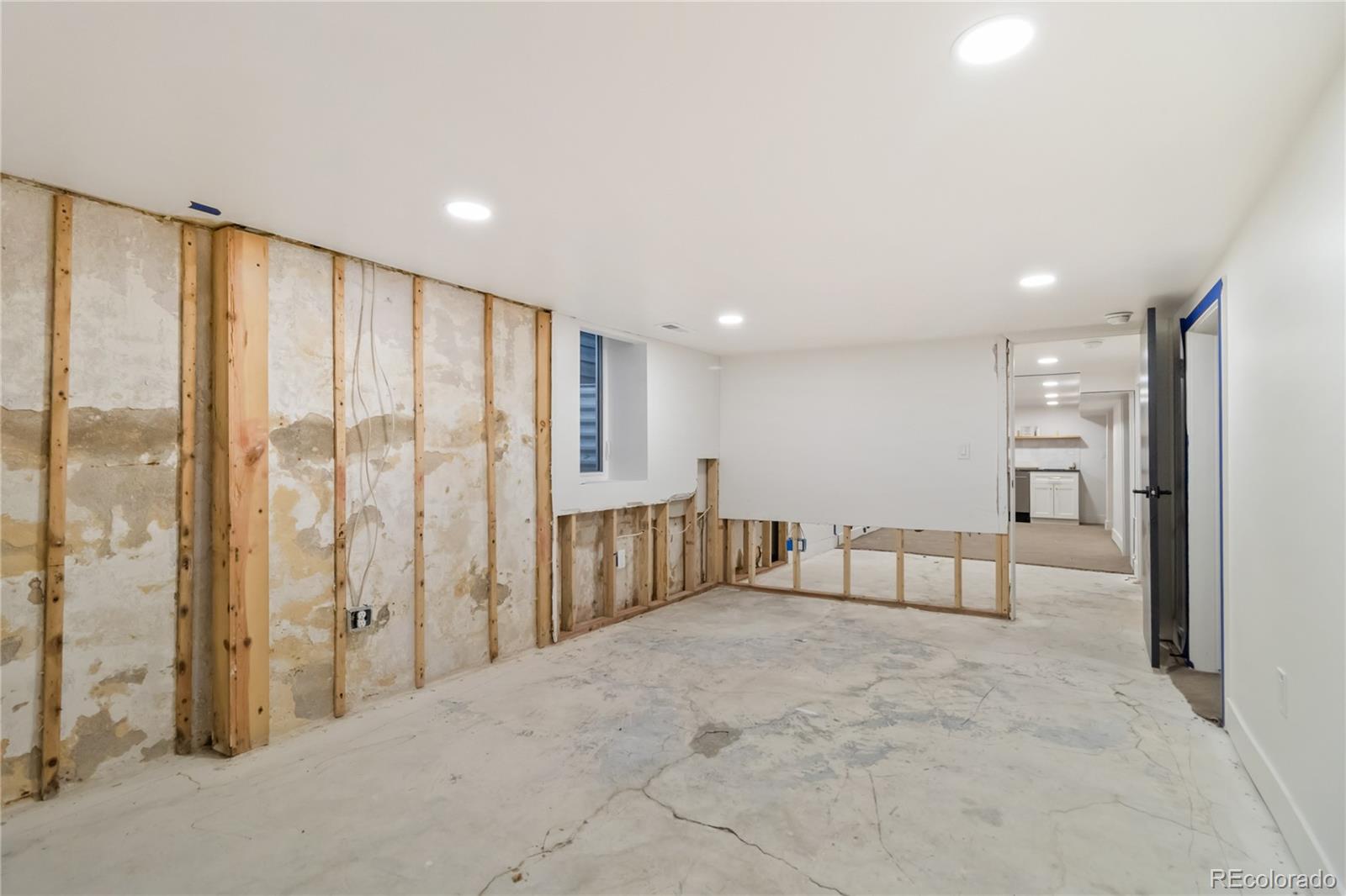 2647 High Street Denver, CO 80205 - Photo 23 of 29