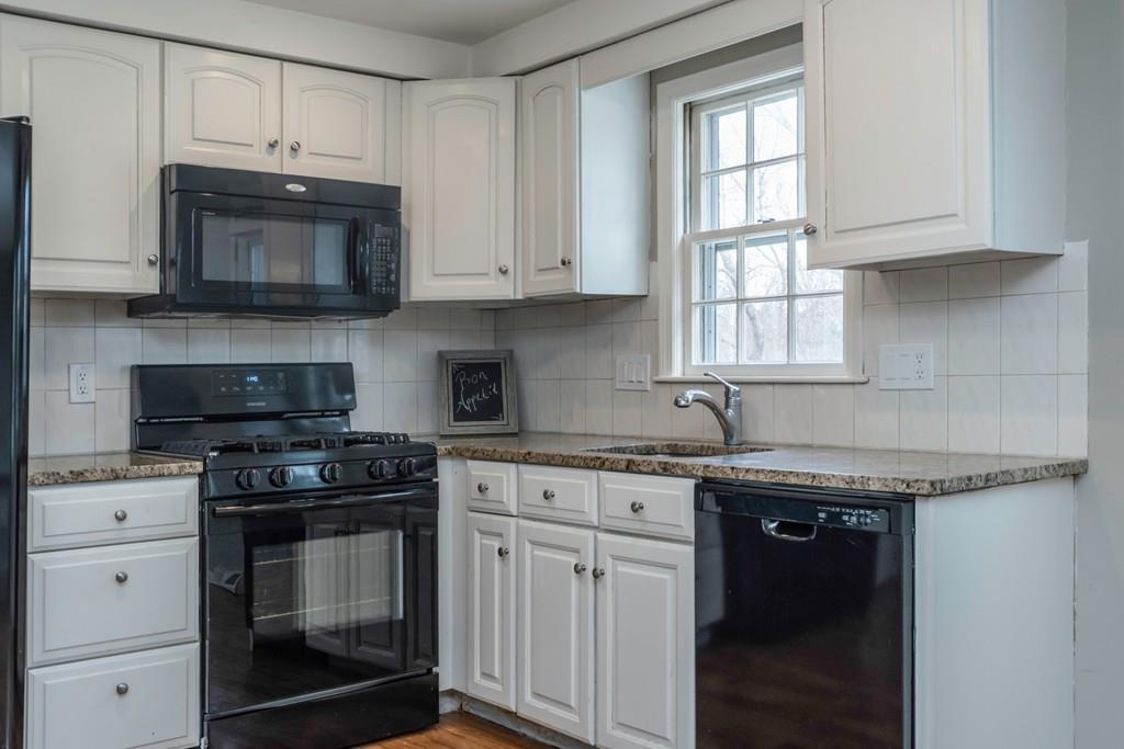 50 Longfellow Road Northborough, MA 01532 - Photo 9 of 40 Gallery Image 9