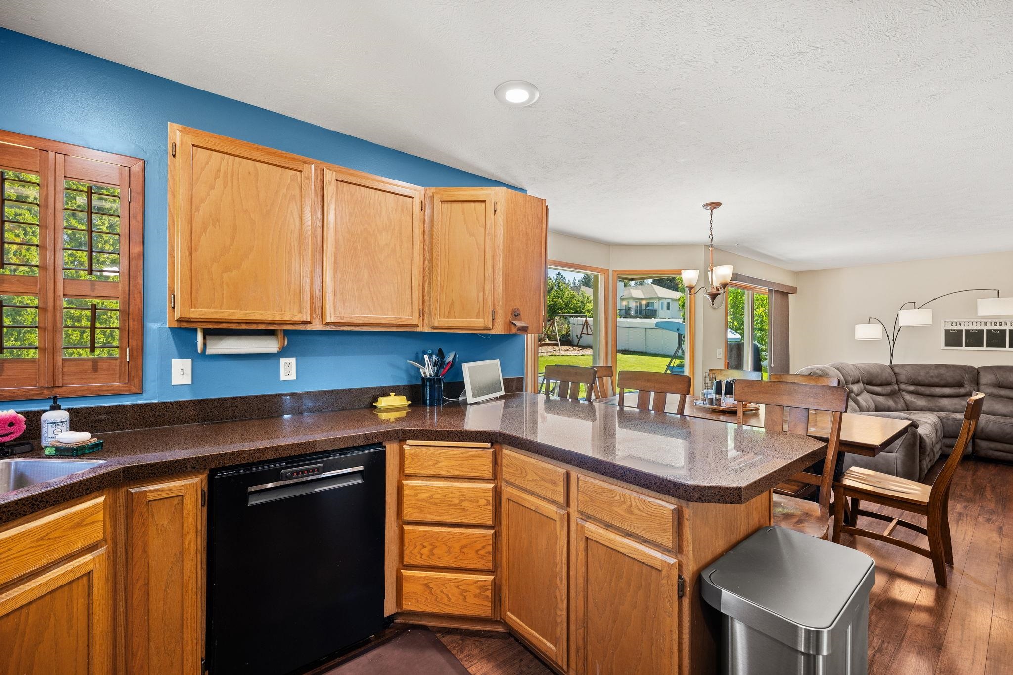 9712 West Masters Lane Cheney, WA 99004 - Photo 10 of 48