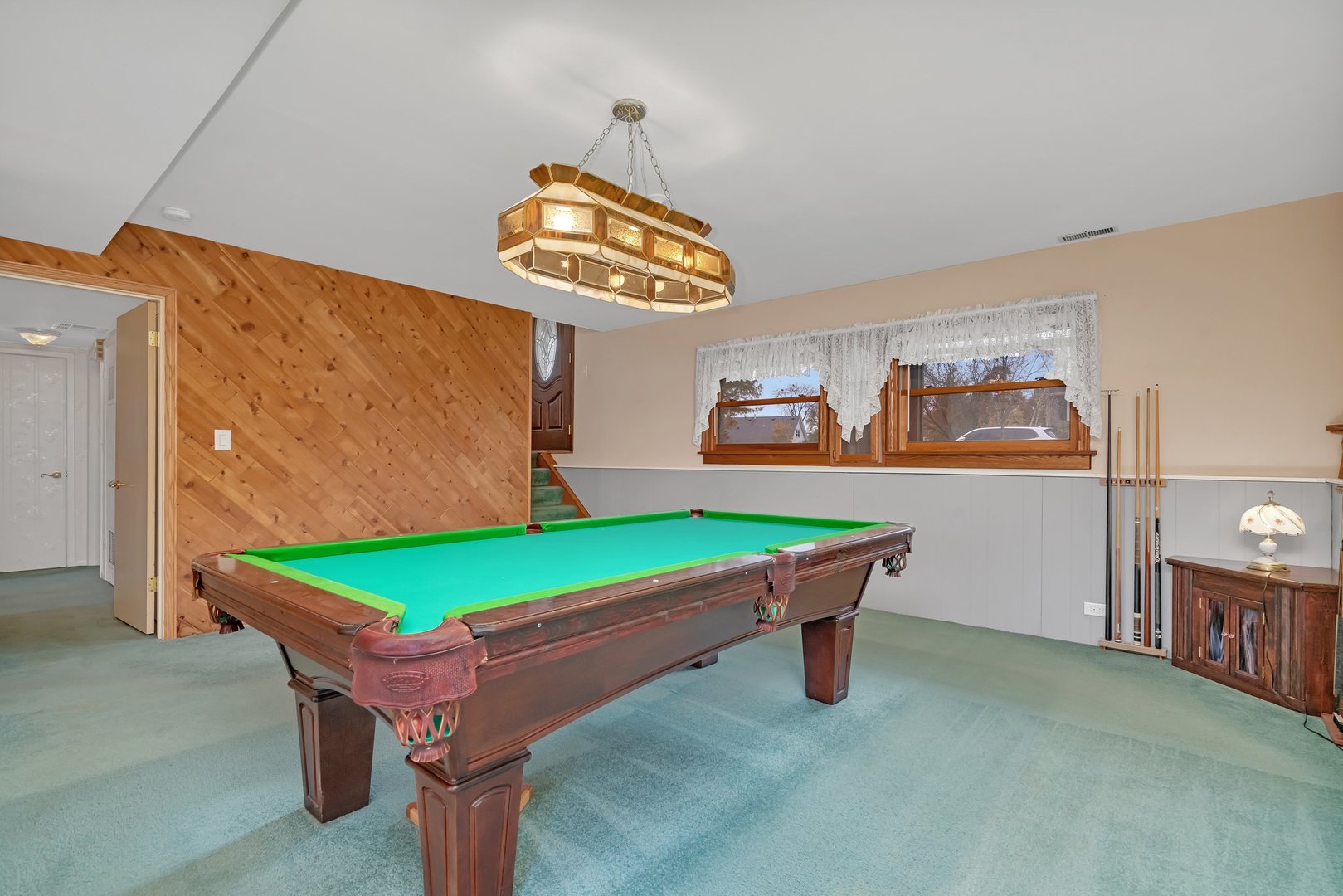 48 Lonsdale Road Elk Grove Village, IL 60007 - Photo 19 of 33 Gallery Image 19