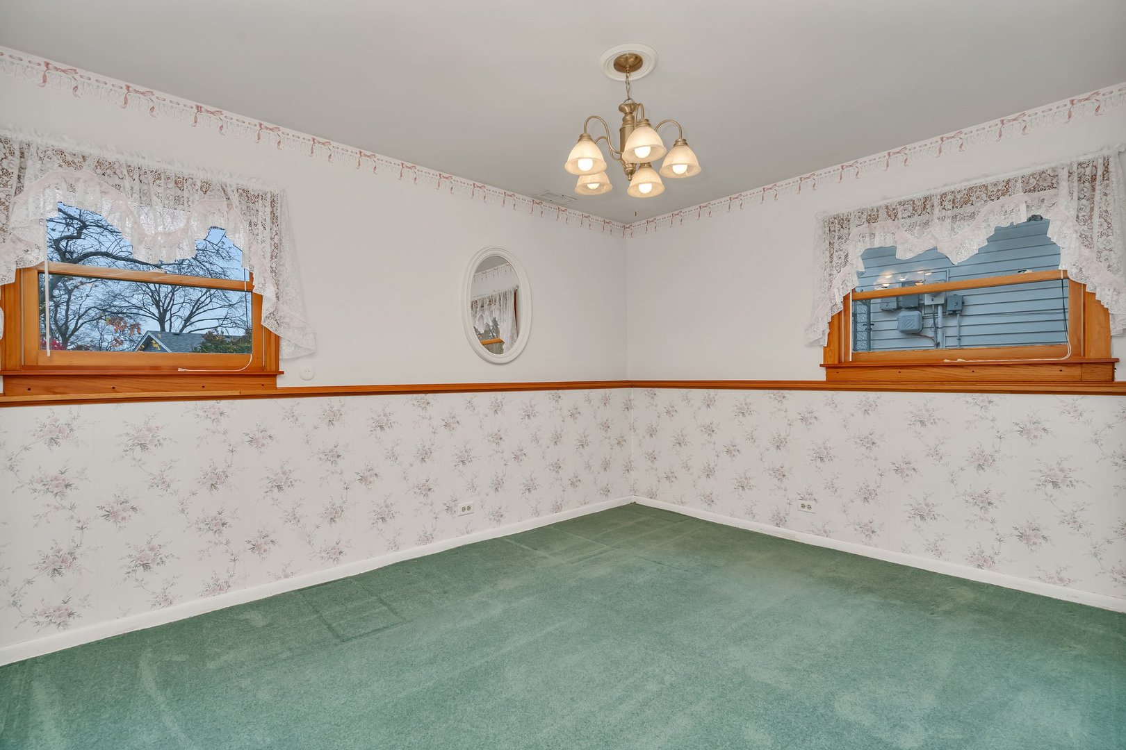 48 Lonsdale Road Elk Grove Village, IL 60007 - Photo 23 of 33 Gallery Image 23