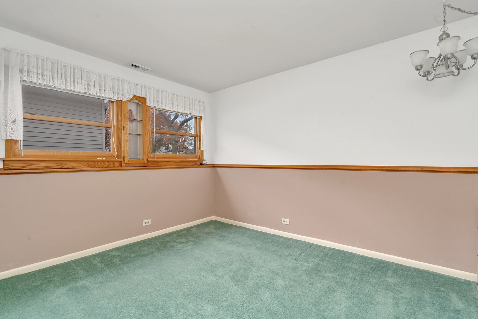 48 Lonsdale Road Elk Grove Village, IL 60007 - Photo 25 of 33 Gallery Image 25
