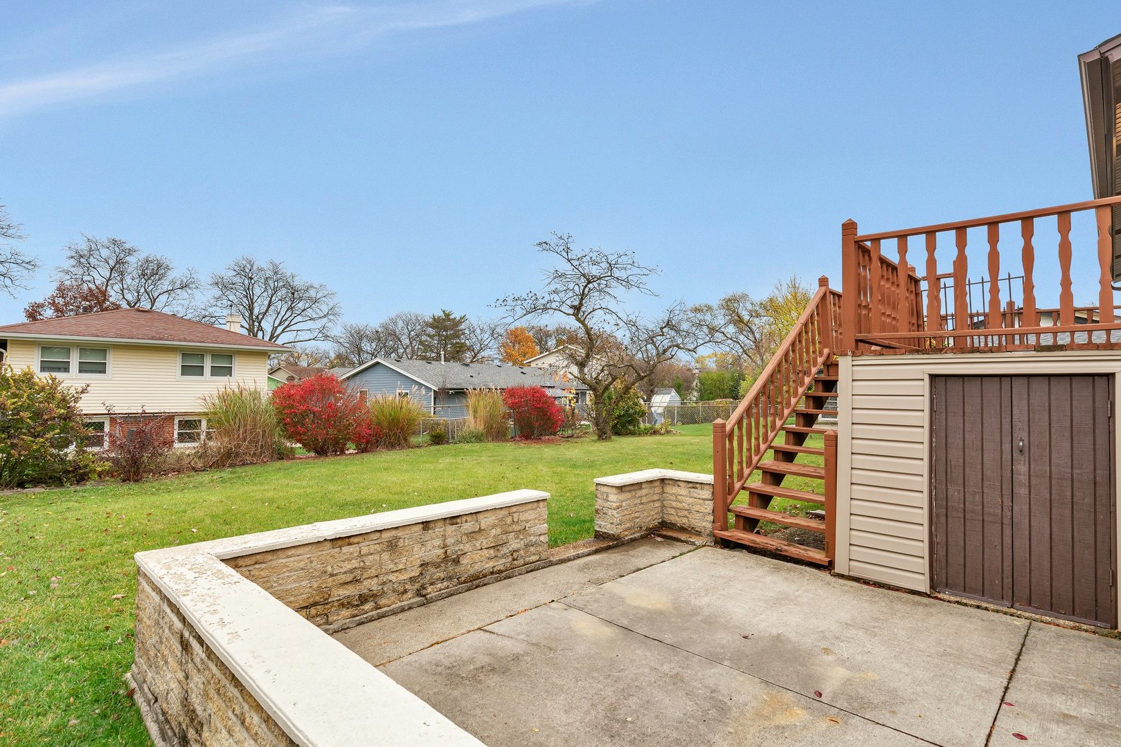 48 Lonsdale Road Elk Grove Village, IL 60007 - Photo 30 of 33 Gallery Image 30
