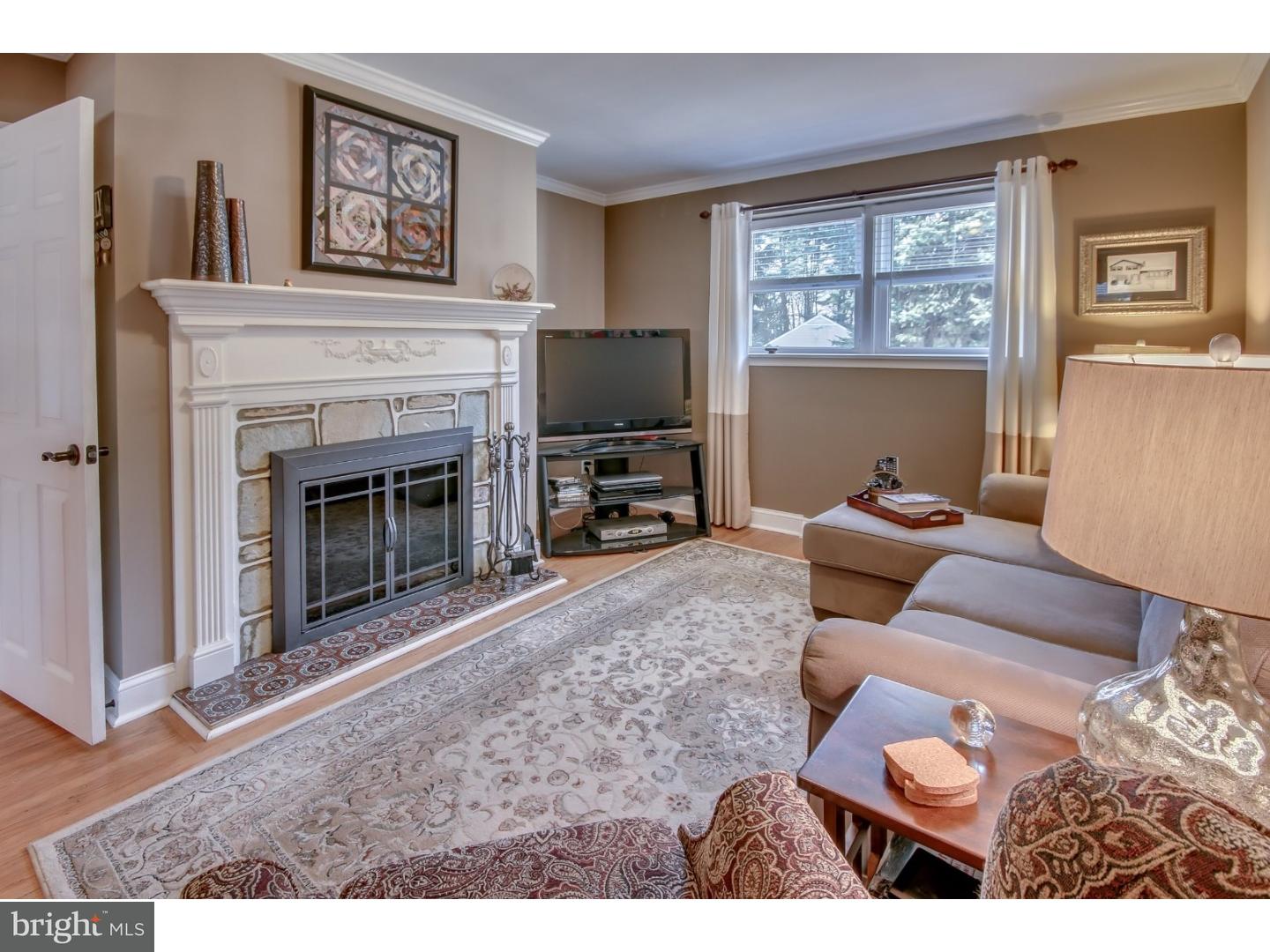 1045 Frederick Road Jenkintown, PA 19046 - Photo 14 of 25 Family Room
