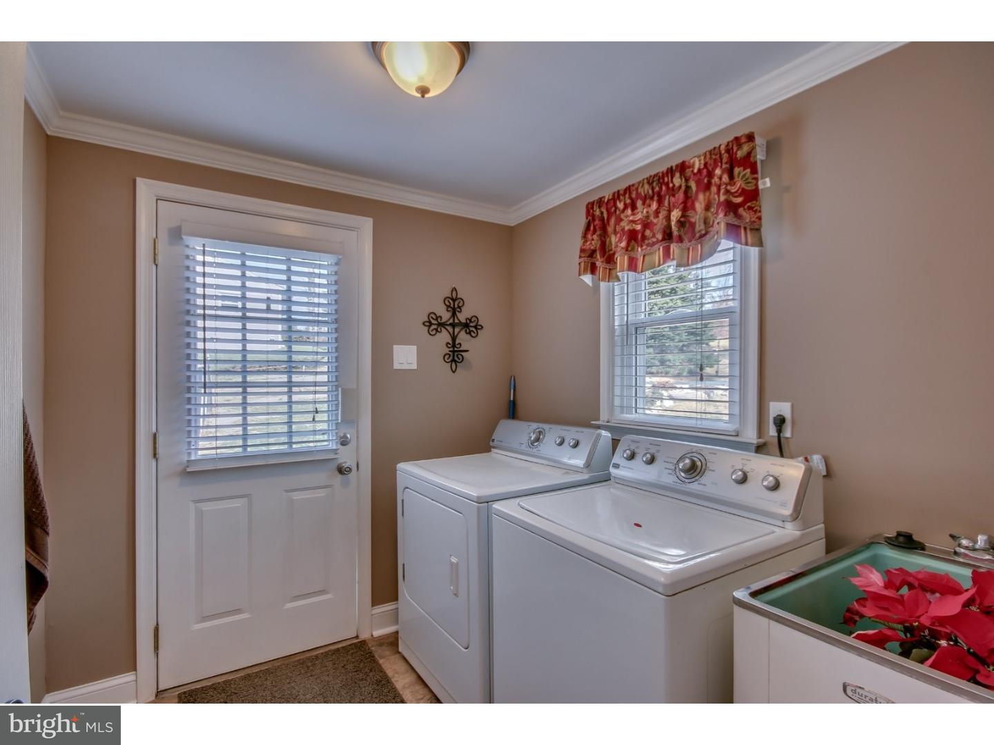 1045 Frederick Road Jenkintown, PA 19046 - Photo 21 of 25 Laundry Room