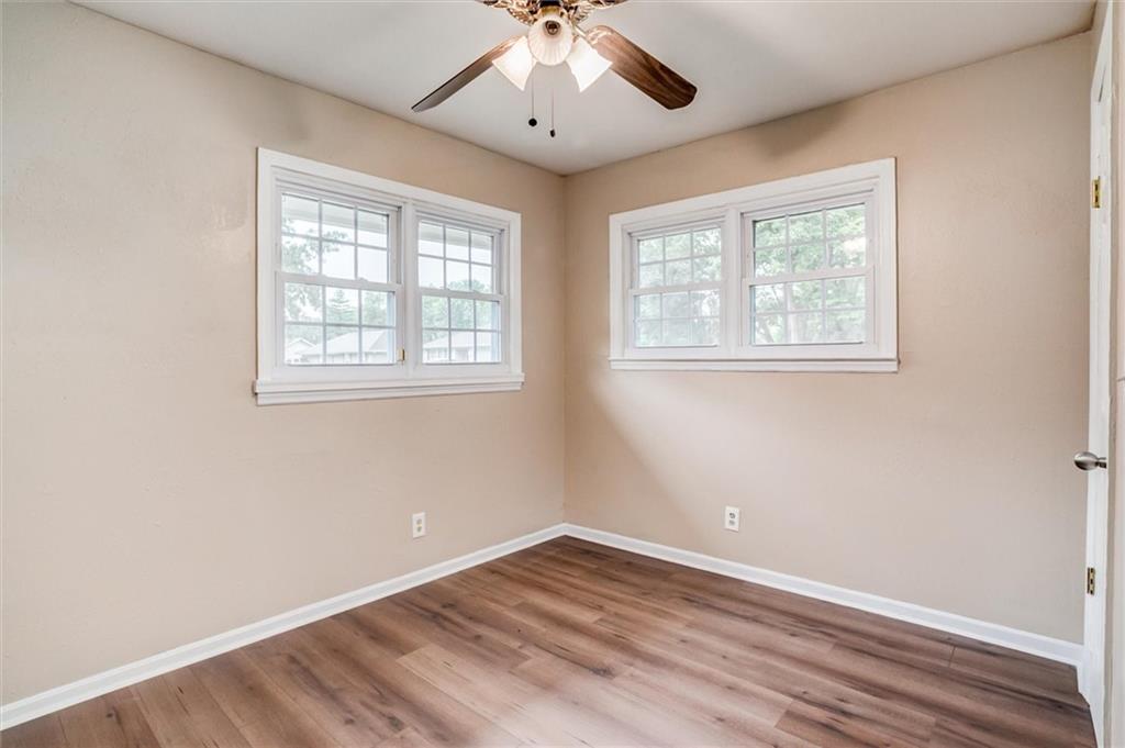 301 Hudson Street Buckner, MO 64016 - Photo 21 of 32