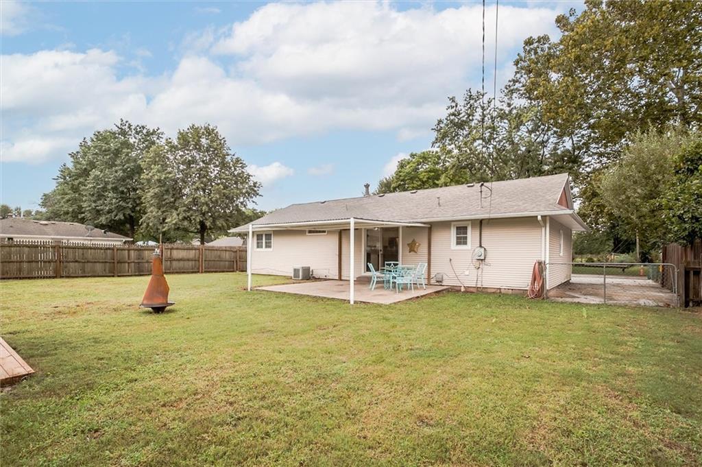 301 Hudson Street Buckner, MO 64016 - Photo 30 of 32