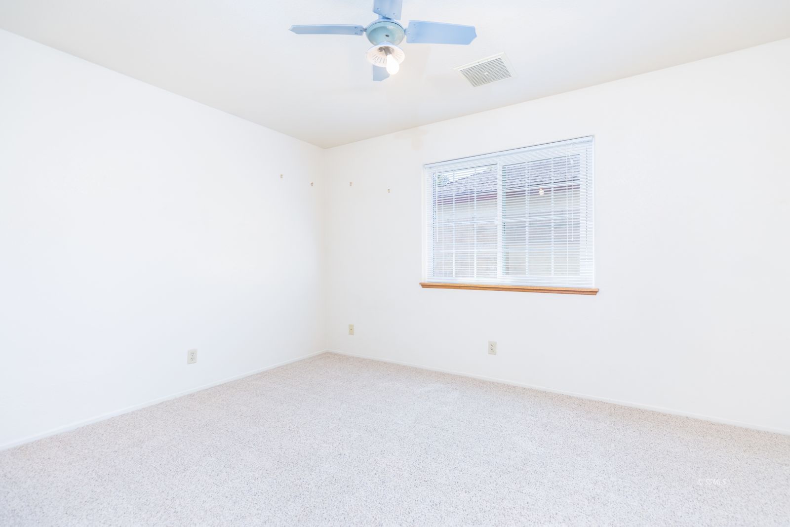 1125 West Tamarisk Avenue Ridgecrest, CA 93555 - Photo 21 of 33