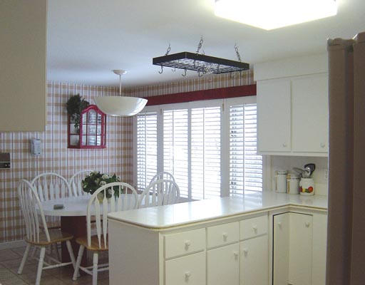 88 Broken Tree Road Newton, MA 02459 - Photo 3 of 6