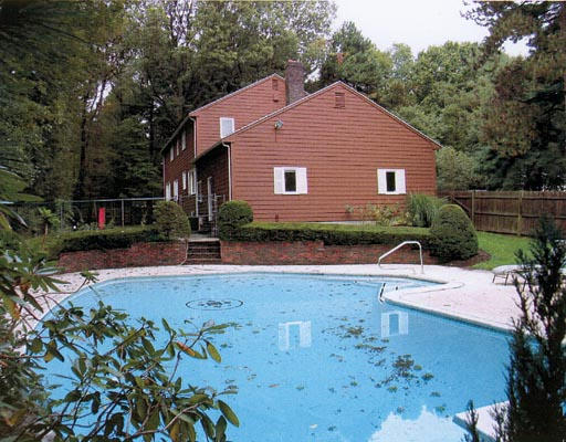 88 Broken Tree Road Newton, MA 02459 - Photo 5 of 6