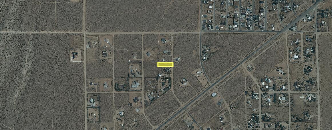 Garth Street Ridgecrest, CA 93555 - Photo 11 of 19 a bathroom with a shower