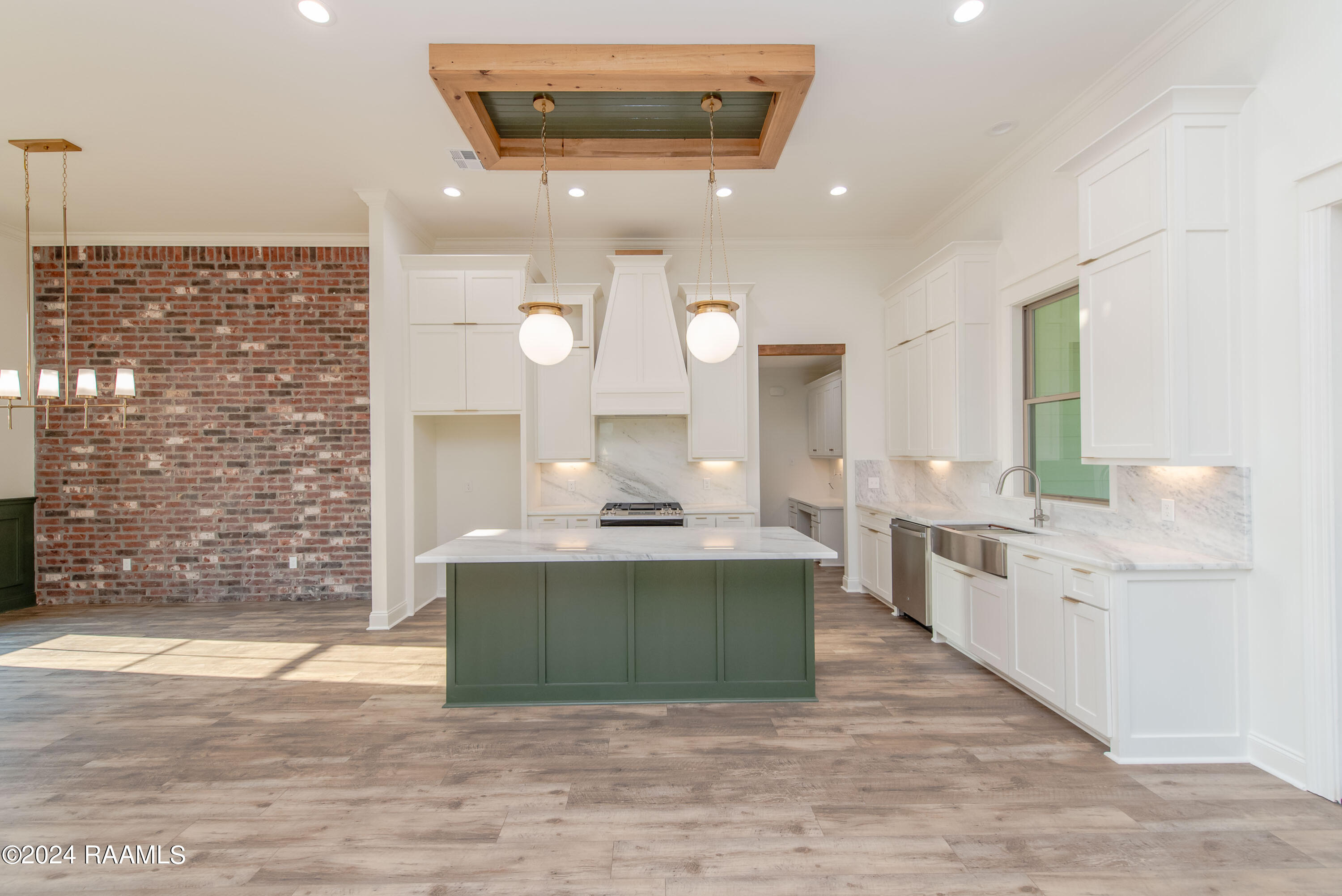 711 Whispering Meadows Road Broussard, LA 70518 - Photo 9 of 34 Gallery Image 9