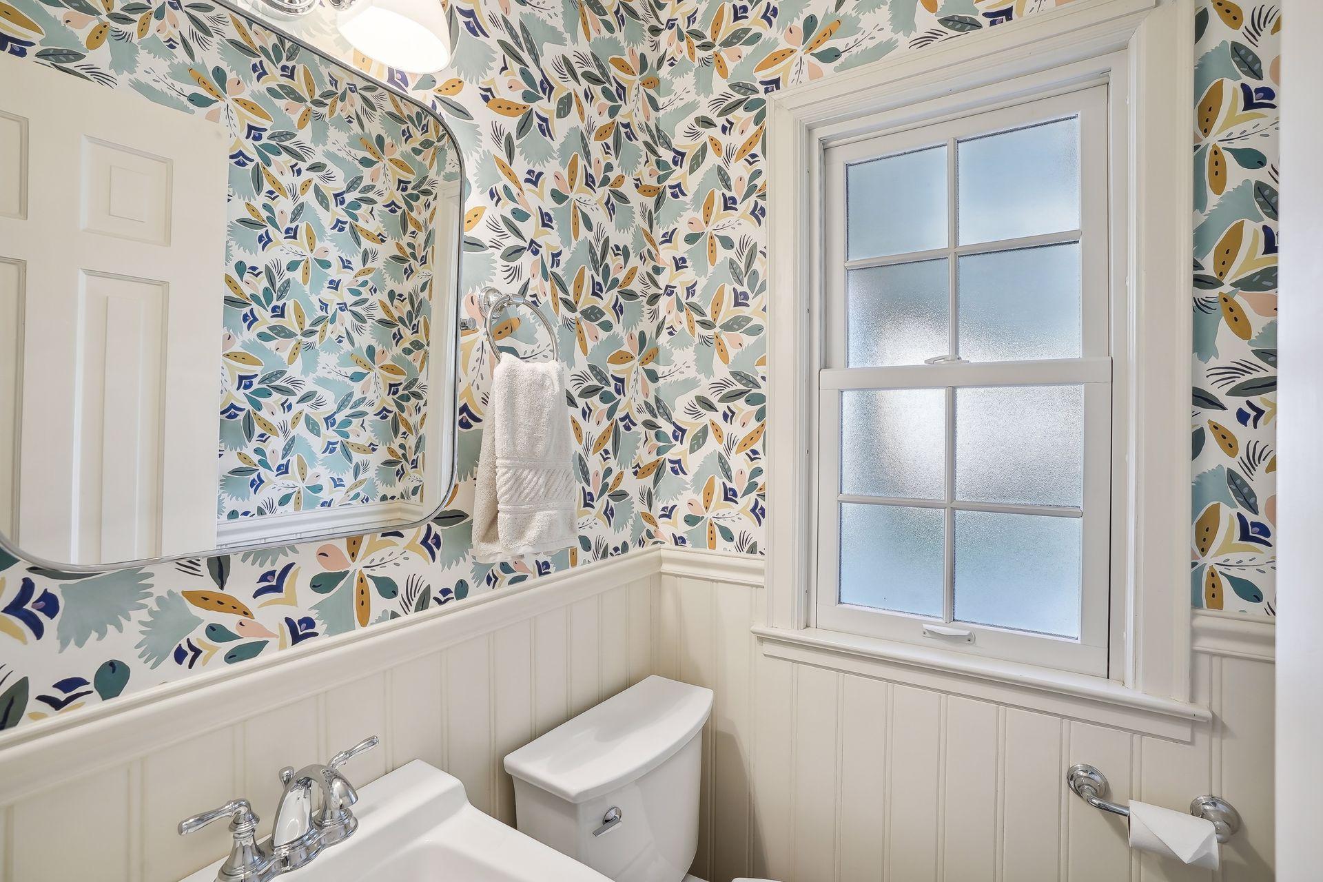 209 Ashley Road Hopkins, MN 55343 - Photo 24 of 54