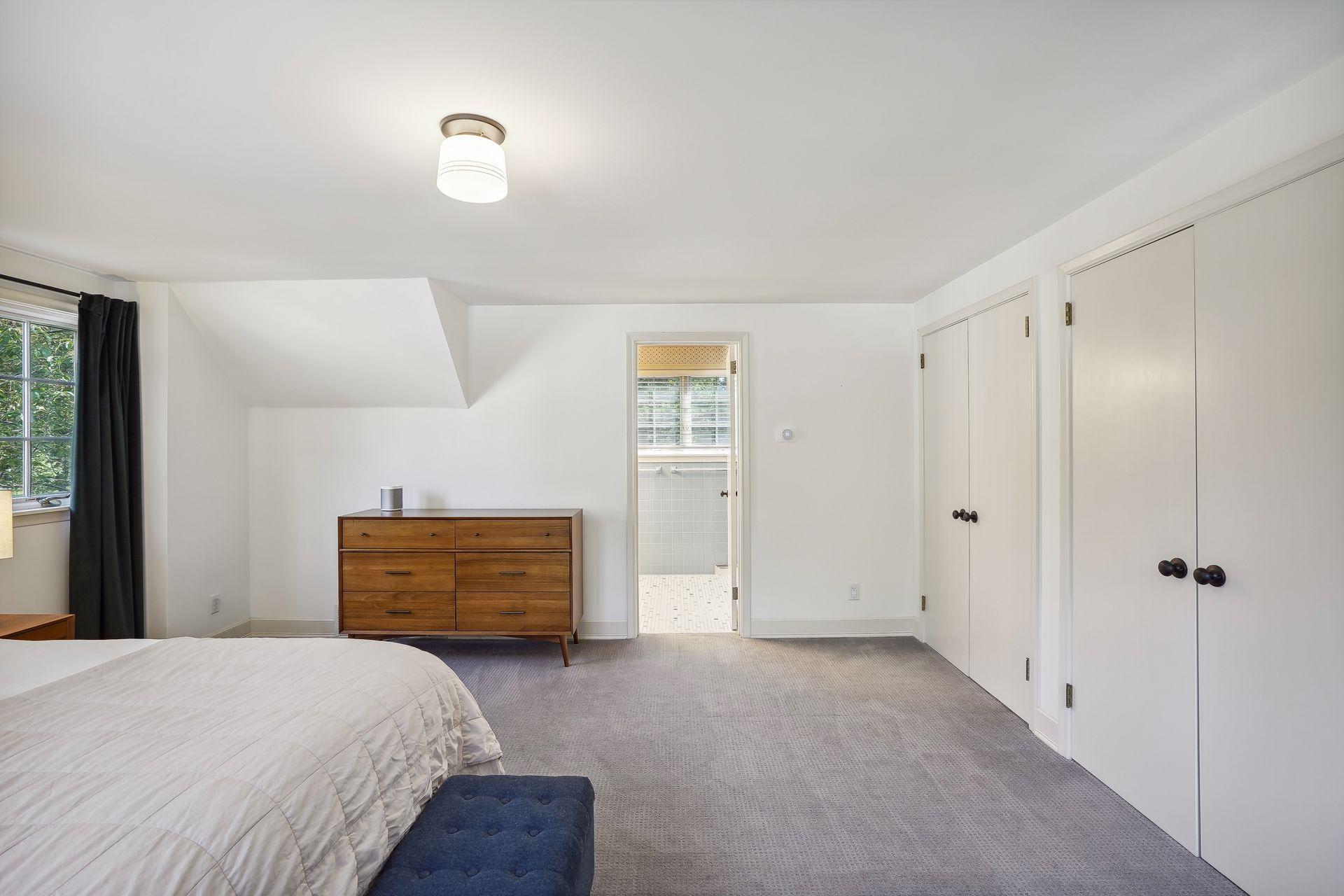 209 Ashley Road Hopkins, MN 55343 - Photo 32 of 54