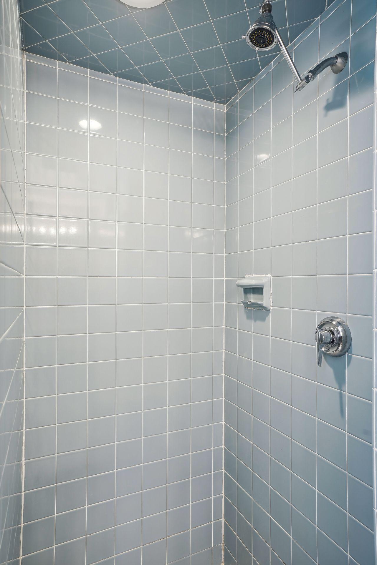 209 Ashley Road Hopkins, MN 55343 - Photo 34 of 54