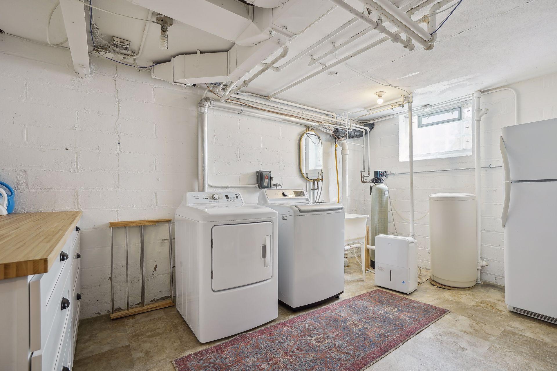 209 Ashley Road Hopkins, MN 55343 - Photo 47 of 54