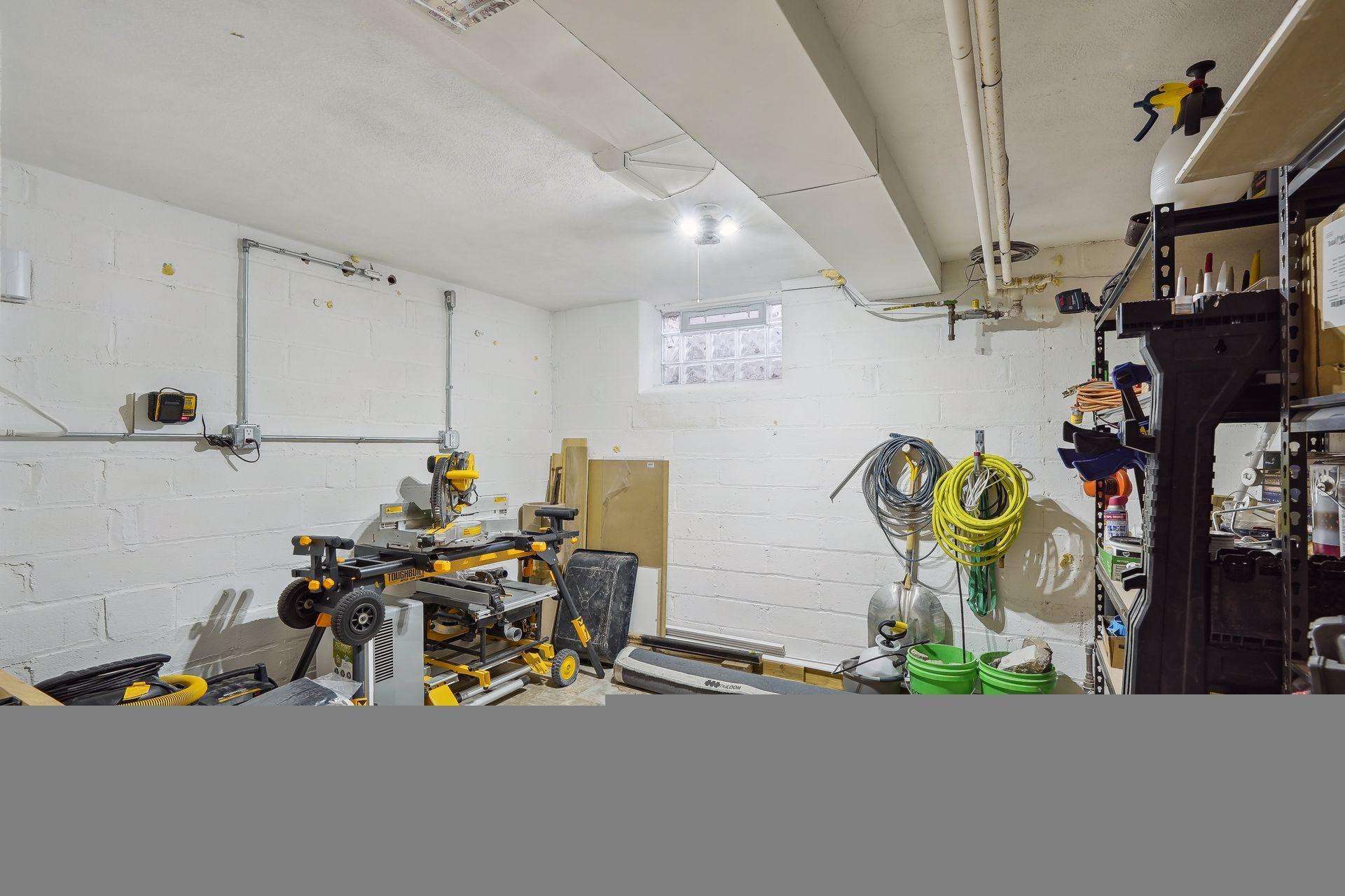 209 Ashley Road Hopkins, MN 55343 - Photo 49 of 54