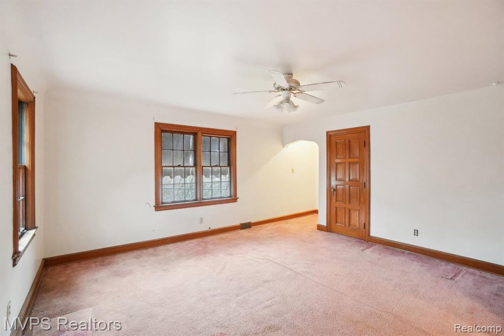 14574 Rutland Street Detroit, MI 48227 - Photo 36 of 60
