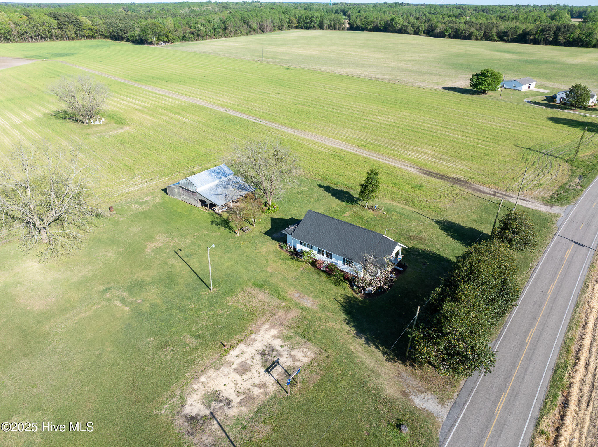 2330 Rocky Hock Road Edenton, NC 27932 - Photo 27 of 28 DJI_20250409171118_0183_D