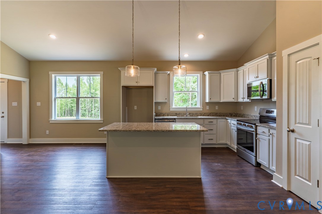 5712 Darlington Heights Road Cullen, VA 23934 - Photo 8 of 31