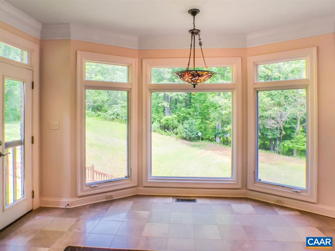 4880 Ivy Road Charlottesville, VA 22901 - Photo 11 of 29 Gallery Image 11